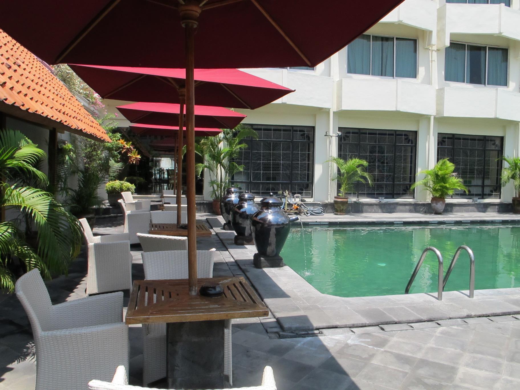 Hotel Mutiara Malioboro Yogyakarta Exterior foto