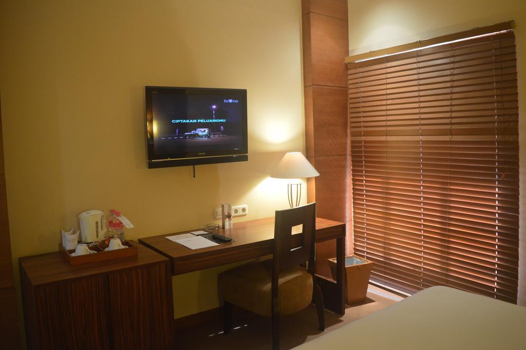 Hotel Mutiara Malioboro Yogyakarta Exterior foto