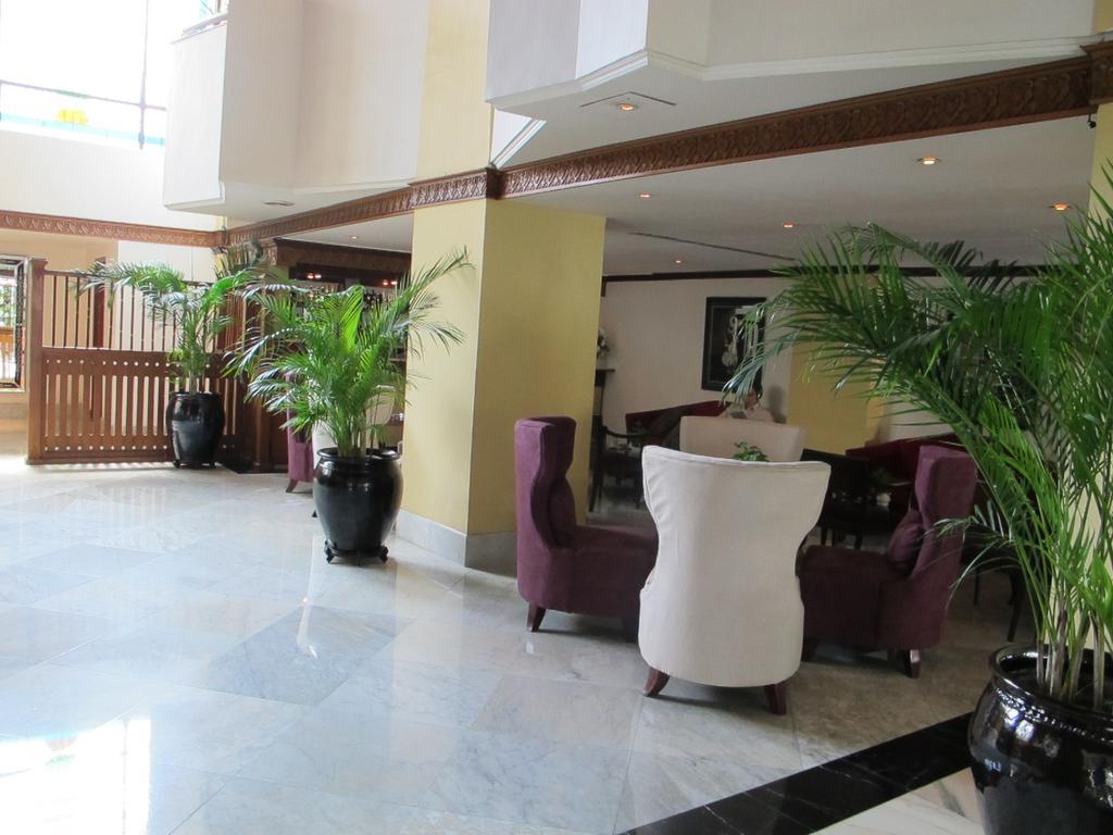 Hotel Mutiara Malioboro Yogyakarta Exterior foto